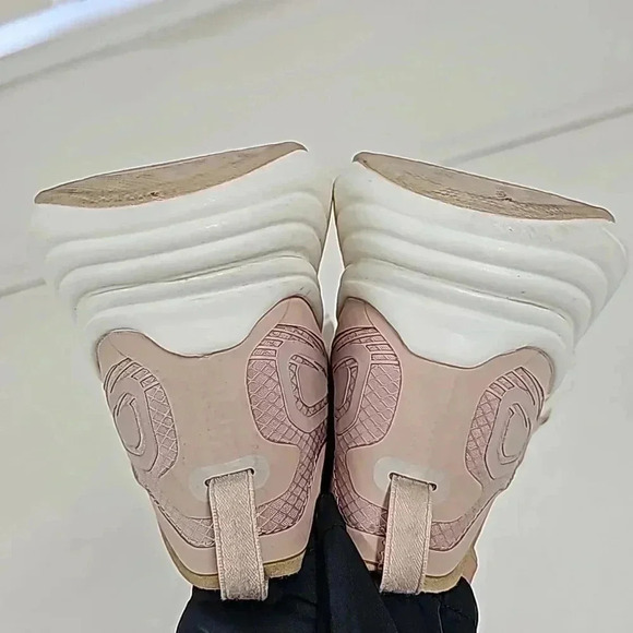 APL: Athletic Propulsion Labs Streamline Sneakers ROSE - Picture 10 of 13